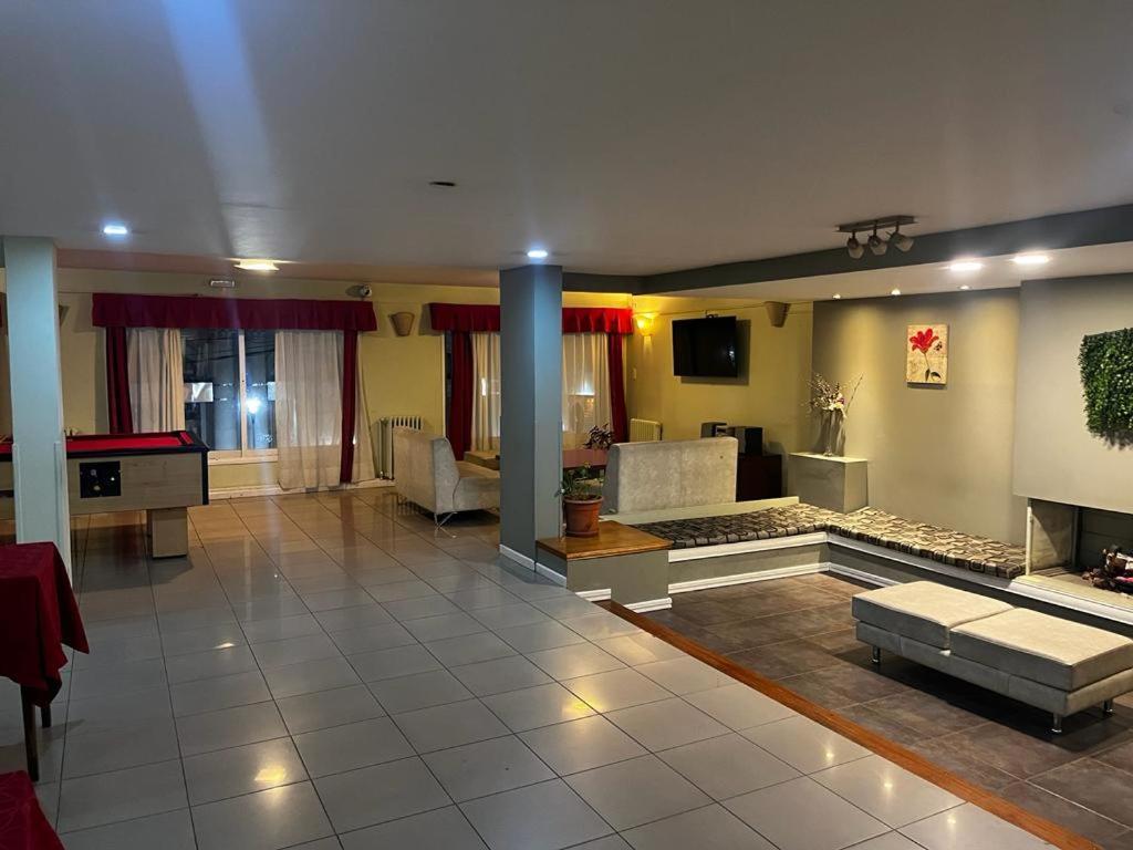 Hotel Internacional San Carlos de Bariloche Ngoại thất bức ảnh
